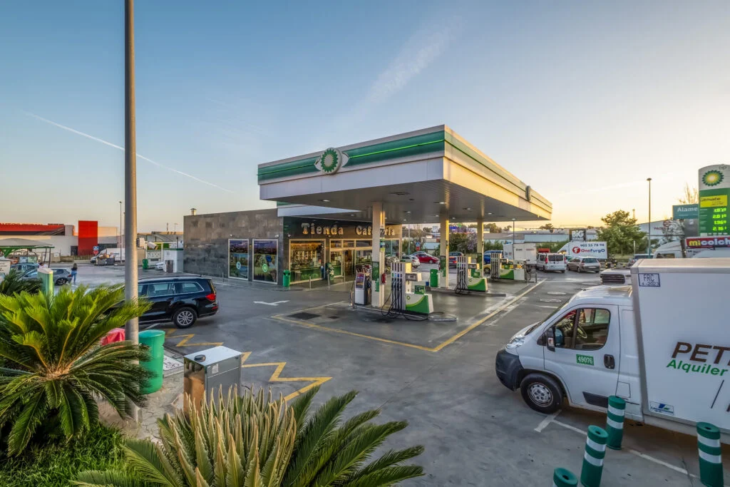 Grupo Badía - Estaciones de servicio en Málaga - BP Universidad