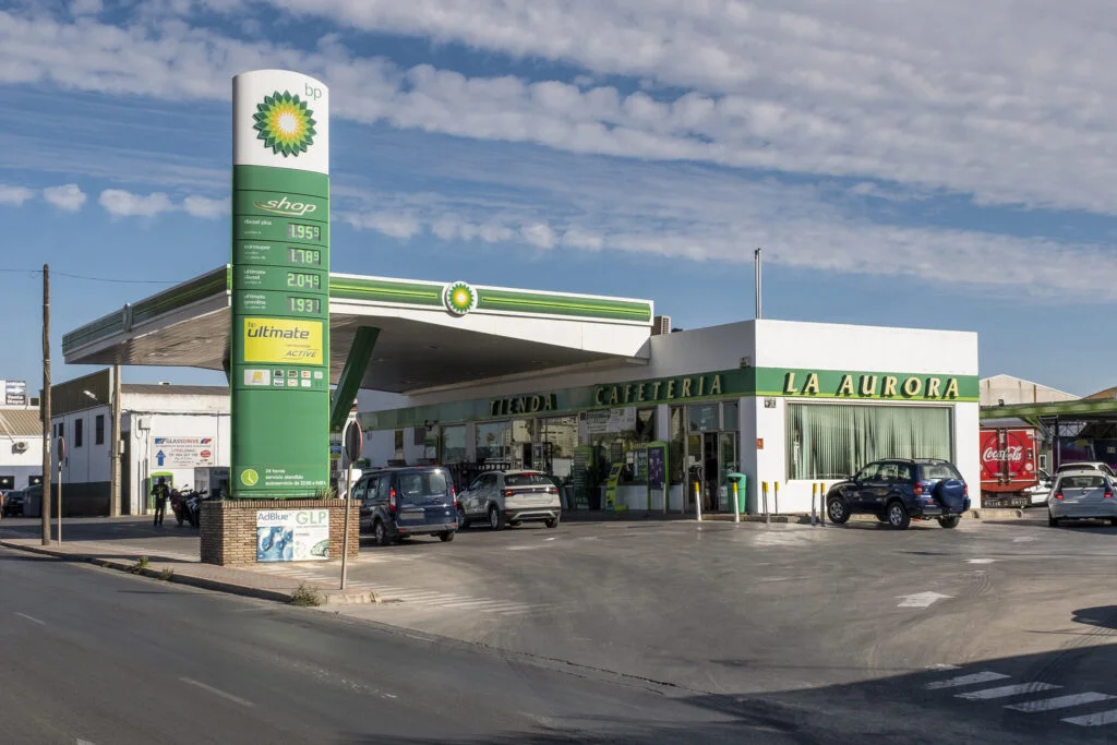 Grupo Badía - Estaciones de servicio en Sevilla - BP La Aurora